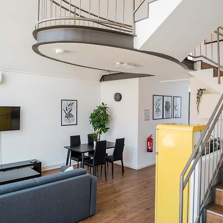 Fantastic Loft With Balcony Apartment Berlin Bagian luar foto