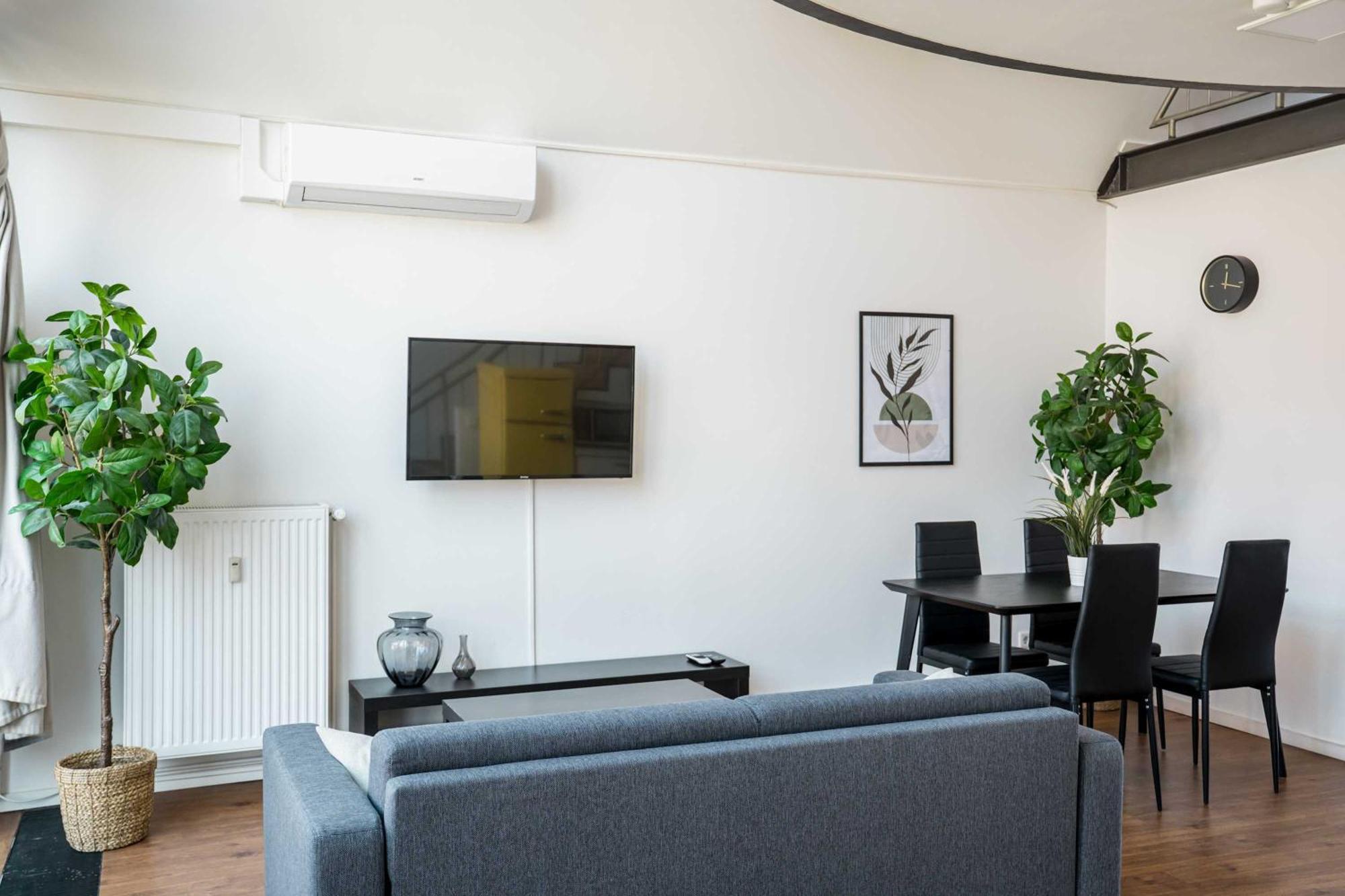 Fantastic Loft With Balcony Apartment Berlin Bagian luar foto