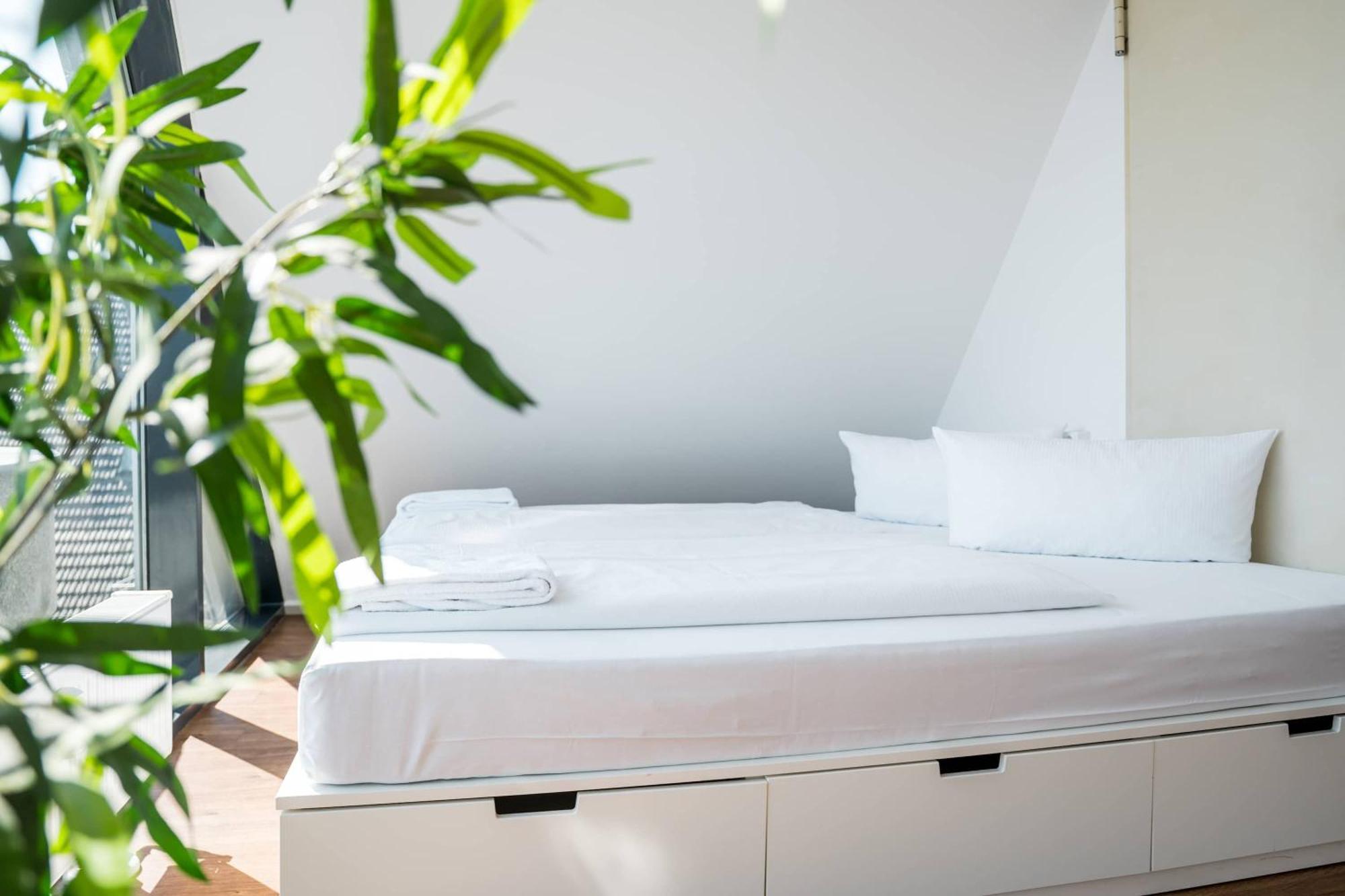 Fantastic Loft With Balcony Apartment Berlin Bagian luar foto